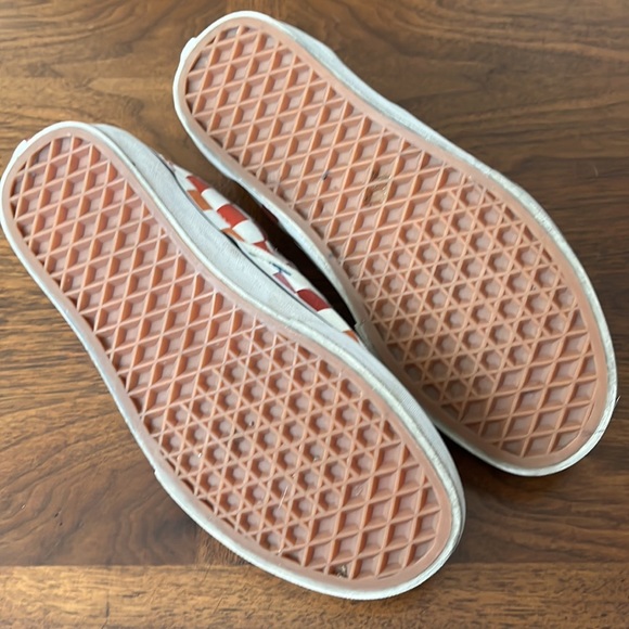 Vans rainbow 🌈 slipons size 5.5 - Picture 4 of 4